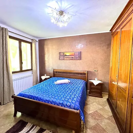 La Cinisara Appartement *