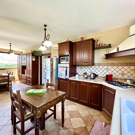 La Cinisara Appartement *
